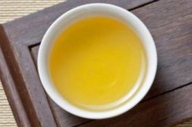 Cang Fu Liu Jun Tang herbal decoction