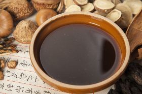 Xiangsand Six Gentleman Decoction: Benefits and Uses in TCM