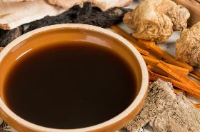 Zengwei Siwu Decoction: Uses, Benefits, and Safety