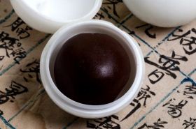 Six Flavor Rehmannia Pill: Benefits and Usage