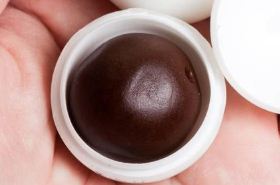 Qibao Meiran Dan: Benefits, Uses, and Safety Tips